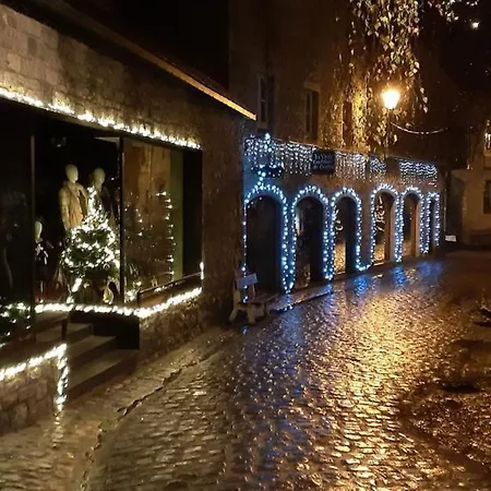 Feriehus Durbuy's Little Mansion *